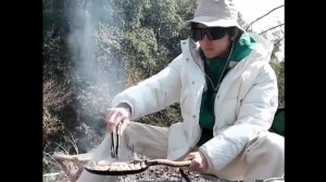 Этот турист умеет ВСË! Влог Чжана Синьчэна от марта 2023