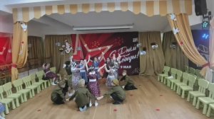 Танец "Дети войны" на 9 мая в подготовительной группе