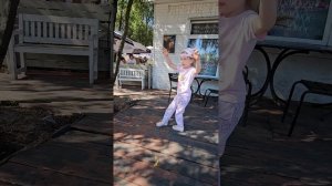 Ксюша в парке "Сказка"