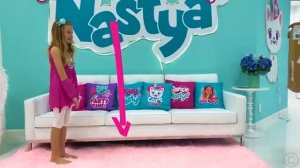 Настя и Папа выполняют детские челленджи [get.gt]