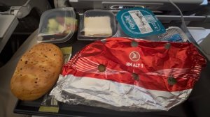 Чем кормят турецкие авиалинии на обед