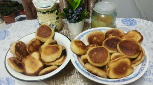 Колем дрова ,топим баню ,съездили за вытяжкой.