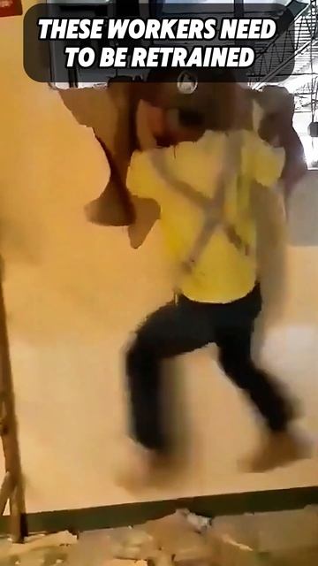 Работники, о которых мечтает каждый   №29
#стройка #рабочие #приколы #адамроз