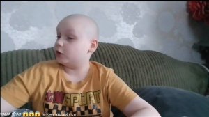 МАМА ЗЛАЯ 😱😱😱 потому что доёт суп –А знами кушаем чипсы с кока коле.