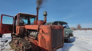 Запуск ДТ-175С "Волгарь" после долгого простоя! Мощный трактор, мощный дизель