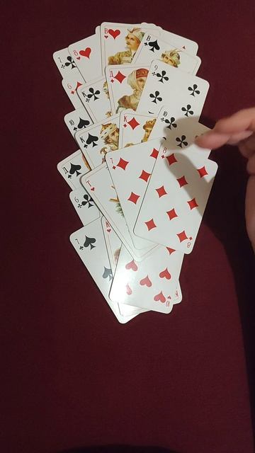 ЧТО У НЕГО НА ПЕРВОМ МЕСТЕ