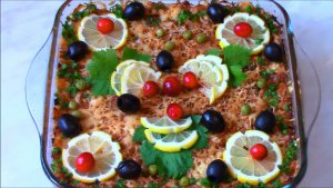 Как приготовить вкусную рыбную солянку из рыбных консервов.