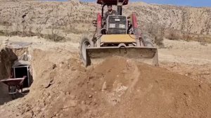 265ч.Трактор, спасающий жизни; преодоление тягот кочевой жизни