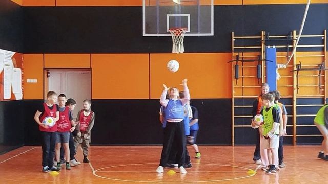 футбольная карусель началочка