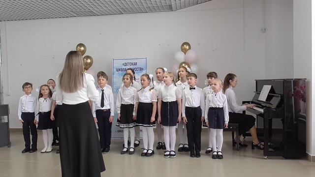 Муз. и сл. О. Шараповой, М. Шарапова «Что такое Родина»