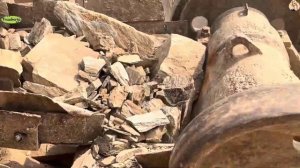 Строительство, дробление щебёнки