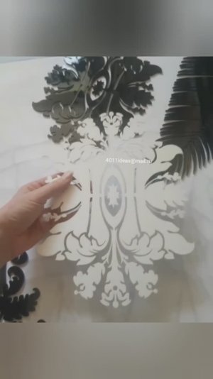 Резные панно шторки из металла,на бусинах.