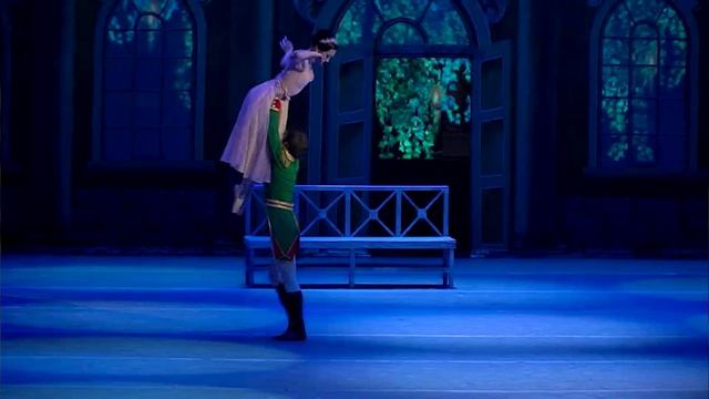 60 лет после киноэпопеи: «Война и мир» в хореографии Донбасс Оперы