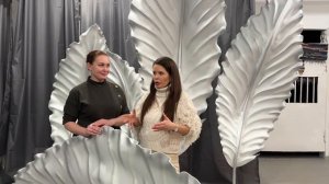 Эти перья сделаны руками хрупких женщин