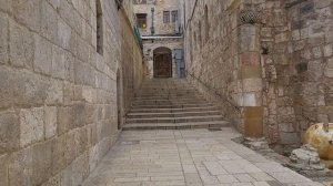 Храм Гроба Господня закрыли. Но у с Божьей помощью, мы можем молиться в Святом Иерусалиме