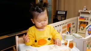 Мукбанг рис с подливом из фарша и креветки Еда на камеру