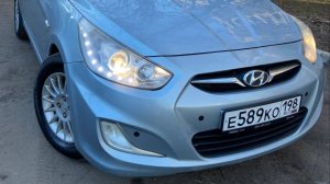 Подробный видеообзор на автомобиль Hyundai Solaris 1.6 AT, 2013 г.в.