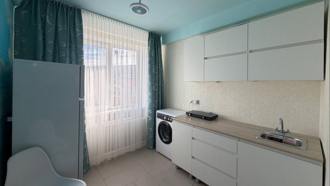 Сдаётся уютная квартира со свежим ремонтом и приятной атмосферой.