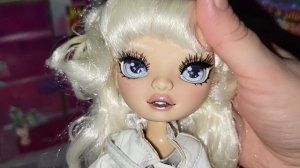 Распаковка и обзор Rainbow High Whitney.