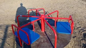 Детская площадка в парке Солнечный, Таловая. 23-03-2026