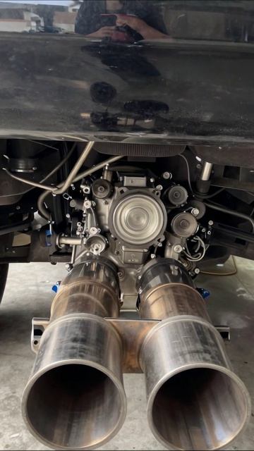 Мощный звук: испытание нового выхлопа #автомобили #тюнинг #выхлоп