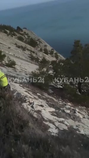 Мотогонщик из Беларуси Кунцевич сорвался со скалы в Геленджике