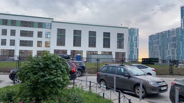 проспект Героев 25