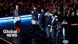 «Мы скучали по вам»: BTS вернулись в Сеул с бесплатным концертом после 4-летнего перерыва.