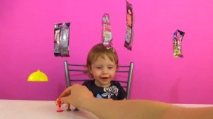 Настя и Летающие Сюрпризы!