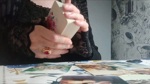 Что в вас сводит его с ума? Расклад Таро