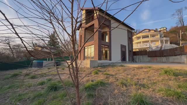 Дом шале с видом на море и у моря в Сочи