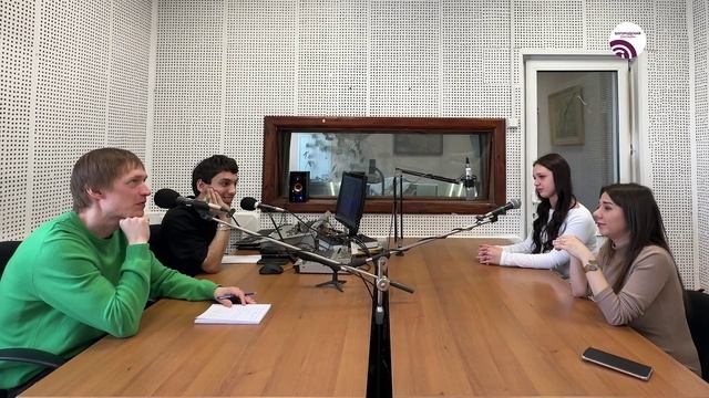 Актуальное интервью. Майя Бовтало и София Ларичкина