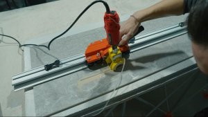 рез ПЛИТКИ  идеально без сколов нестандартным инструментом!