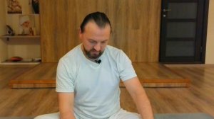 Серия упражнений для верхней части тела, шеи и плеч. Медитация, посылающая целительную энергию