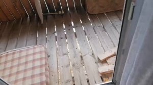 ДОМ ПО СЕРЕДИНЕ ПРУДА ОБЗОР