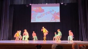 На солнечной стороне улицы