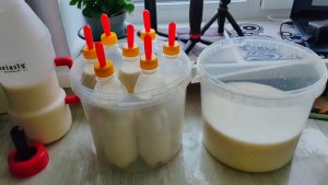 Рановато пока.. Сделали вытяжку и свет