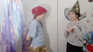 3 ИГРЫ В КОТОРЫЕ НЕЛЬЗЯ ИГРАТЬ В ТЕМНОТЕ!.. ПРИКЛЮЧЕНИЯ КРАСНОЙ ШАПОЧКИ И ЛУНЫ 💙❤️💙❤️💙