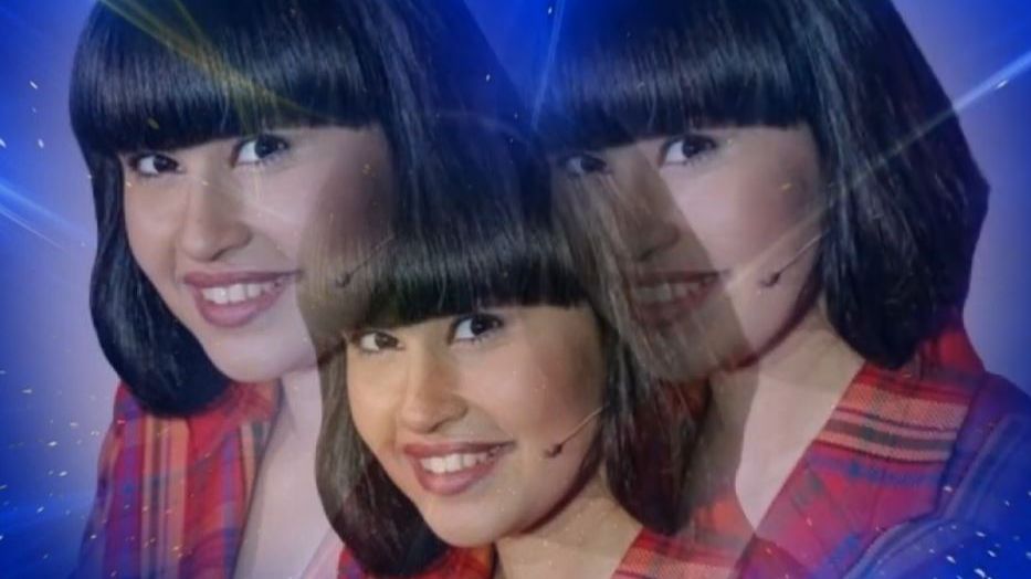 Улыбка Дианы Анкудиновой.