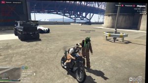 случайно ОБМЕНЯЛ скутер НА ДЕВУШКУ в ГТА 5 РП