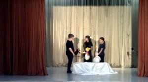 Кукольный спектакль "Снежная сказка во дворе"