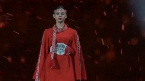 Анастасия Коробкова (Хожу в русском)