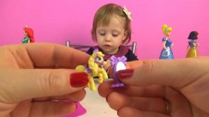 Платья Принцесс Диснея из Плей До - Пластилин с сюрприз