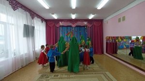 Танец "Шире круг"