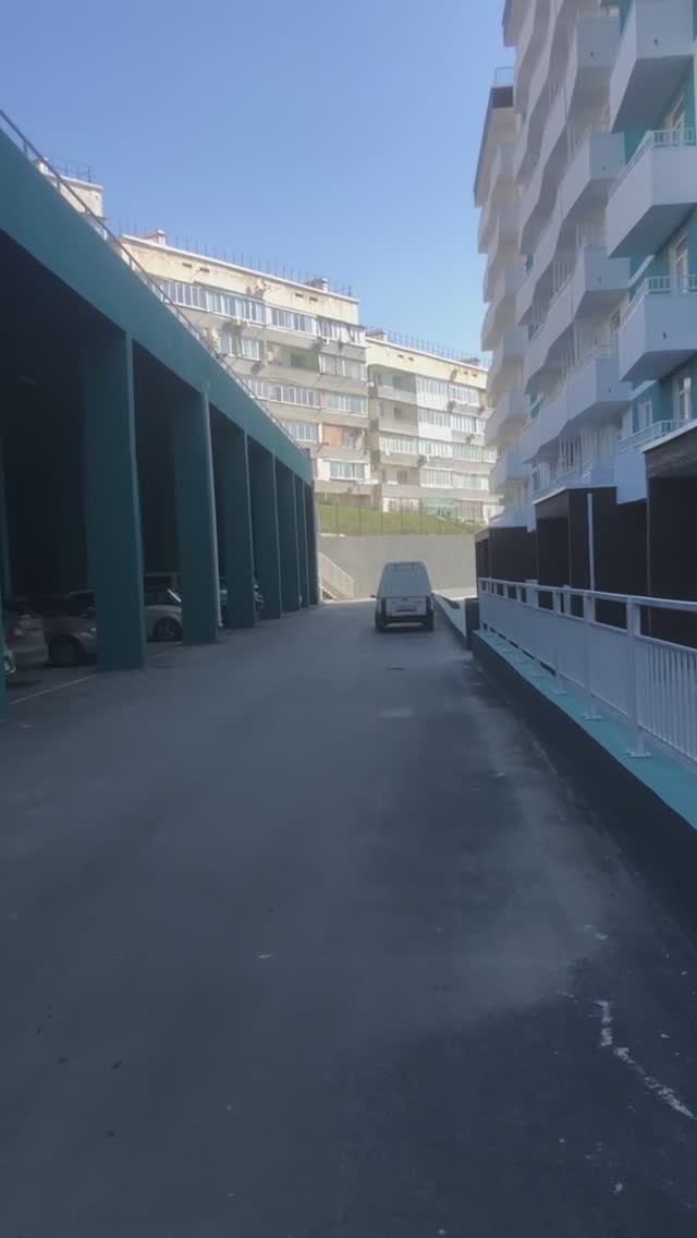 Бирюзовый квартал парковка