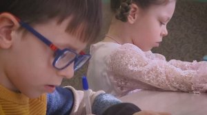 Даша и Владик ищут любящую семью. Я жду тебя, мама! выпуск 573.