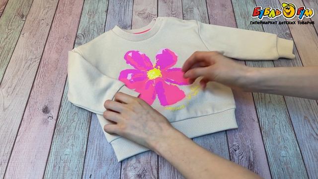 Толстовка Lanson Kids легкая с крупным ярким цветком бежевая  - видео