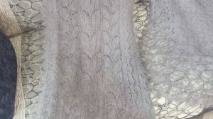 Пуховые палантины и платки в цвете "Голубая норка"