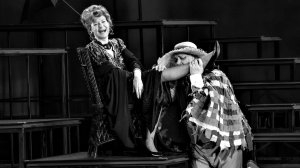 Людмила Чурсина. Пиковая Дама из нафталинового века