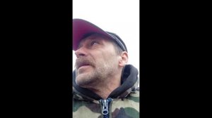 Обзор. Смотрим как вылез чеснок после зимней спячки.